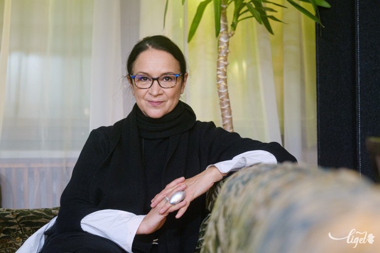 Bodor Johanna: hiszek abban, hogy a munka és az alkotás fontos a világban •  Fotó: Veres Nándor