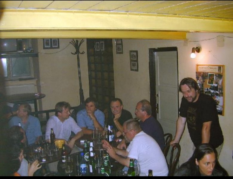 Sokan betértek ide. Itt éppen Nagy Ferót is láthatjuk •  Fotó: Forrás: György Attila