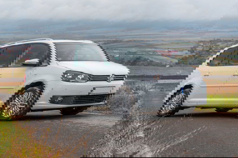 Biztonságban tudni a családot: Volkswagen Touran
