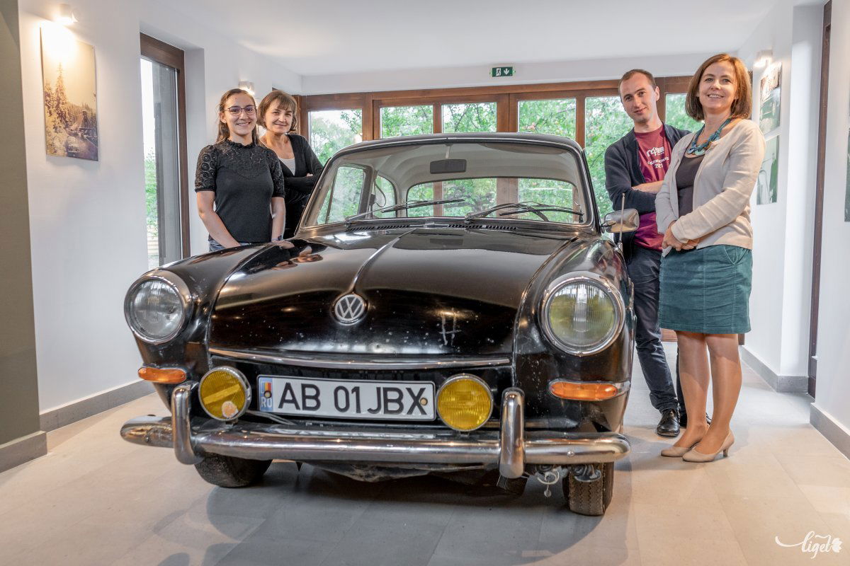 Az 1600-as, 1967-ben gyártott fekete Volkswagen •  Fotó: Pinti Attila