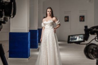 Divatbemutató, és ami mögötte van