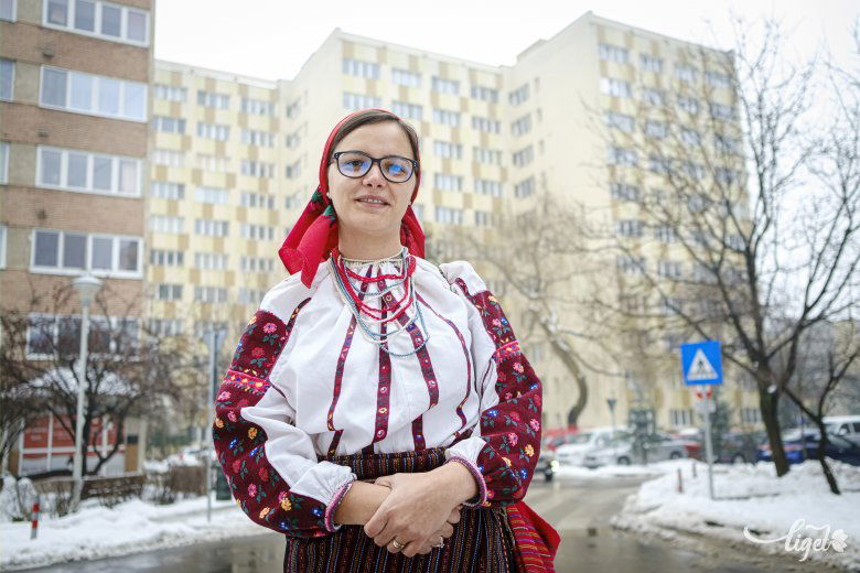 Karina jelenleg Csíkszeredában él •  Fotó: Veres Nándor