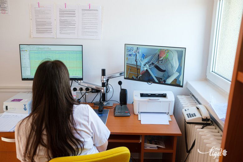 A hatékony kezelés alapvető feltétele az epilepszia típusának a megállapítása •  Fotó: Veres Nándor