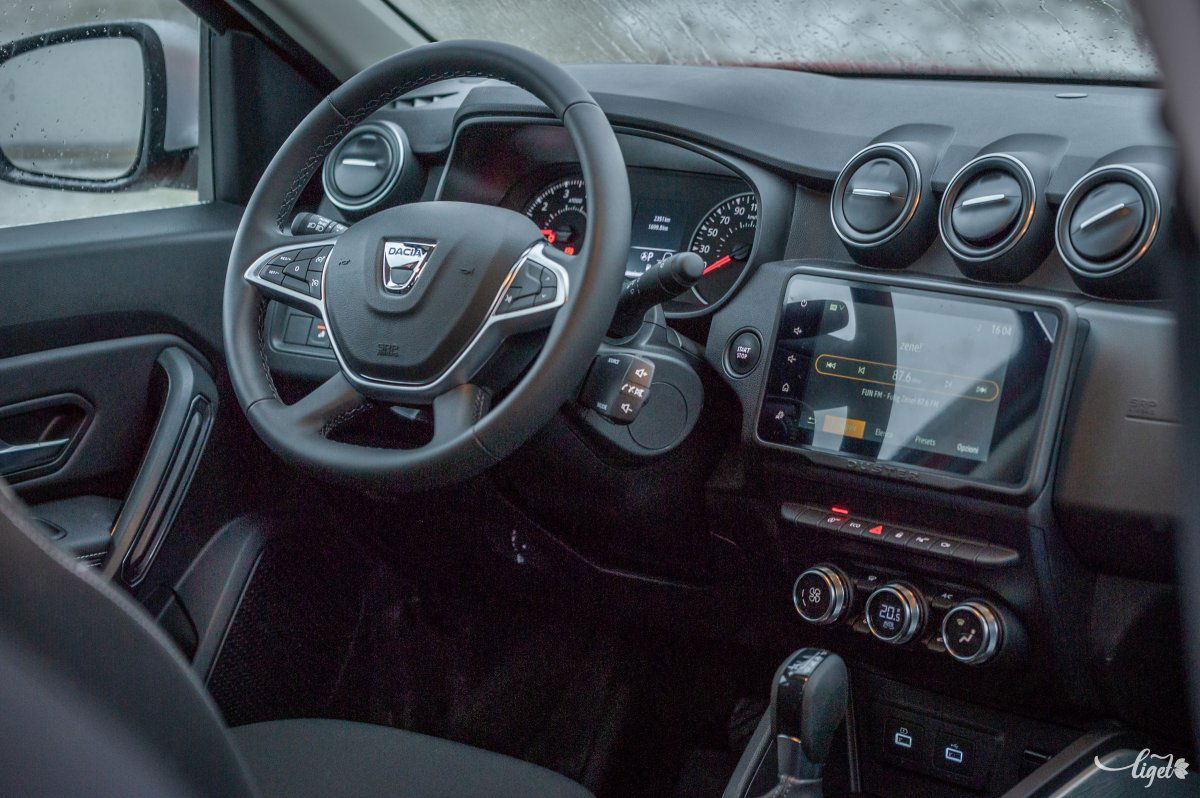 A csaknem 43 százalékos növekedésben nagy szerepe volt a Dacia és a Ford által gyártott járműveknek. •  Fotó: Pinti Attila