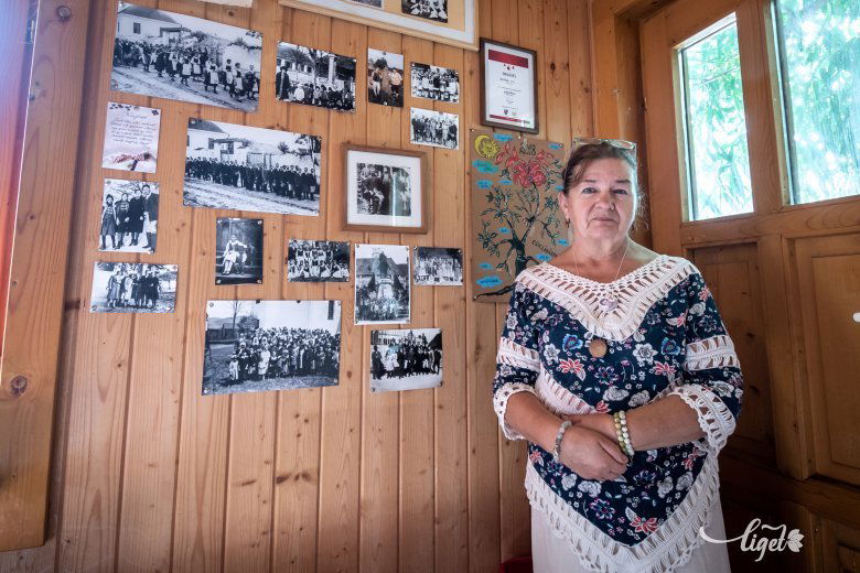 Szántó-Juhász Lili lázárfalvi kicsi „múzeumának” egy sarka •  Fotó: Pinti Attila