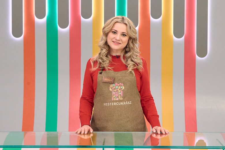 A csütörtök esti műsorban az elődöntőbe jutva kötényt is szerzett, így tovább versenyez a fődíjért Tankó Barbara •  Fotó: RTL Magyarország/Tulok András