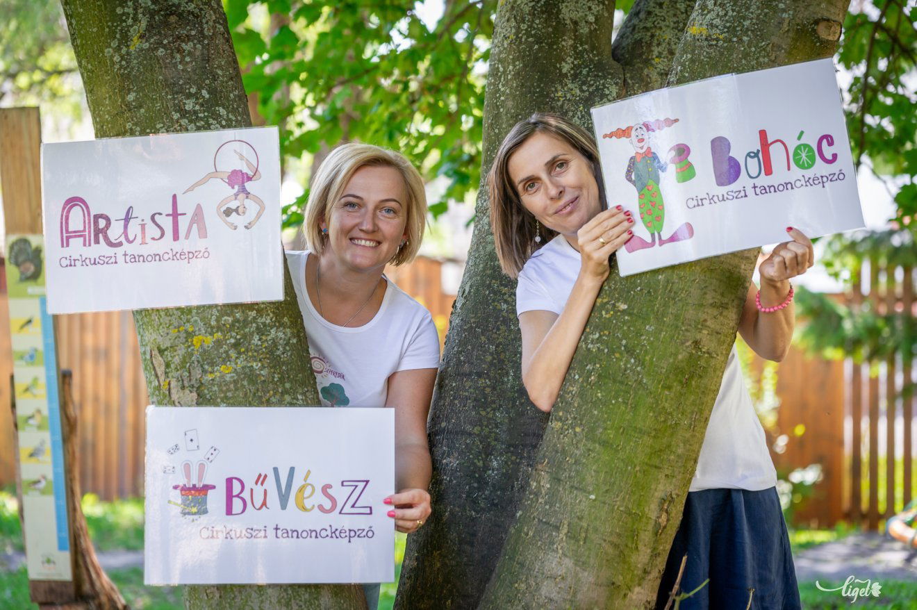 Kopacz Erika és Sipos Tünde, a Cseperedők Családi Fesztivál megálmodói, szervezői •  Fotó: Pinti Attila