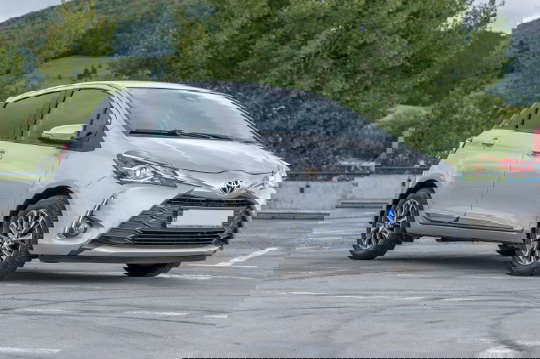Becsülendő konzervativizmus: Toyota Yaris III.