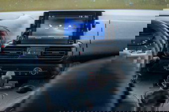 Darwini szelekció várható az autóiparban, egyes gyártók eltűnhetnek a piacról