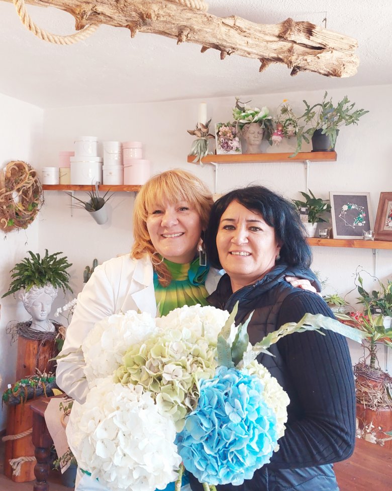 Magda és nővére, Mónika •  Fotó: Boda Mária Magdolna személyes archívuma