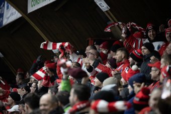 A jégkorong összehozza az embereket