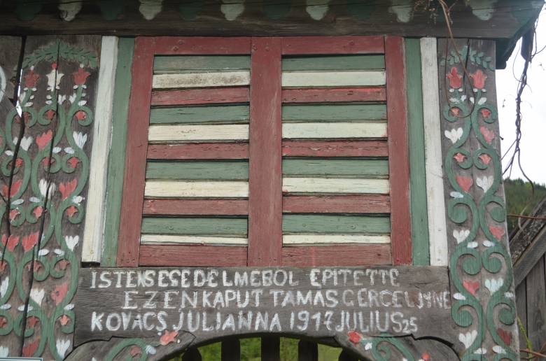 Még egy székelyvarsági kapu 