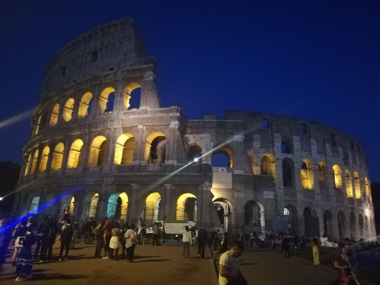 A colosseum a világ legkedveltebb turistaacélpontja •  Fotó: Antal Erika