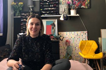 Akit a drót megihlet: Sólyom Zsuzsanna