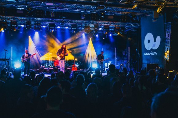 Folyékony kenyér, avagy mit eszik egy zenekar, ha úton van