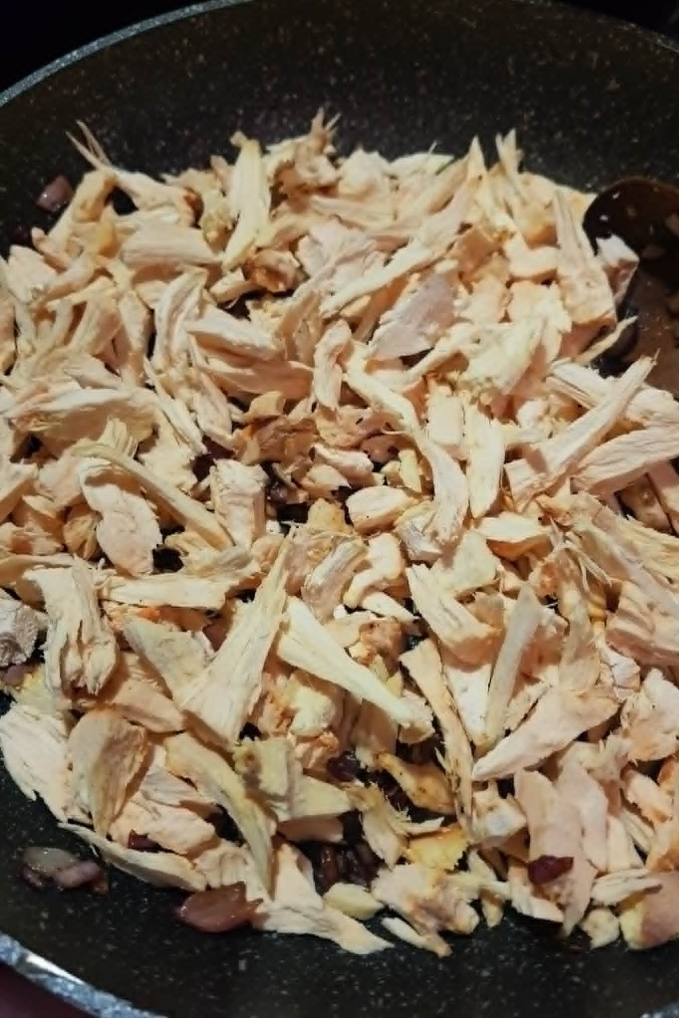 gévagomba, taplógomba, kosár, csirkehús, gyűjtés, vadon