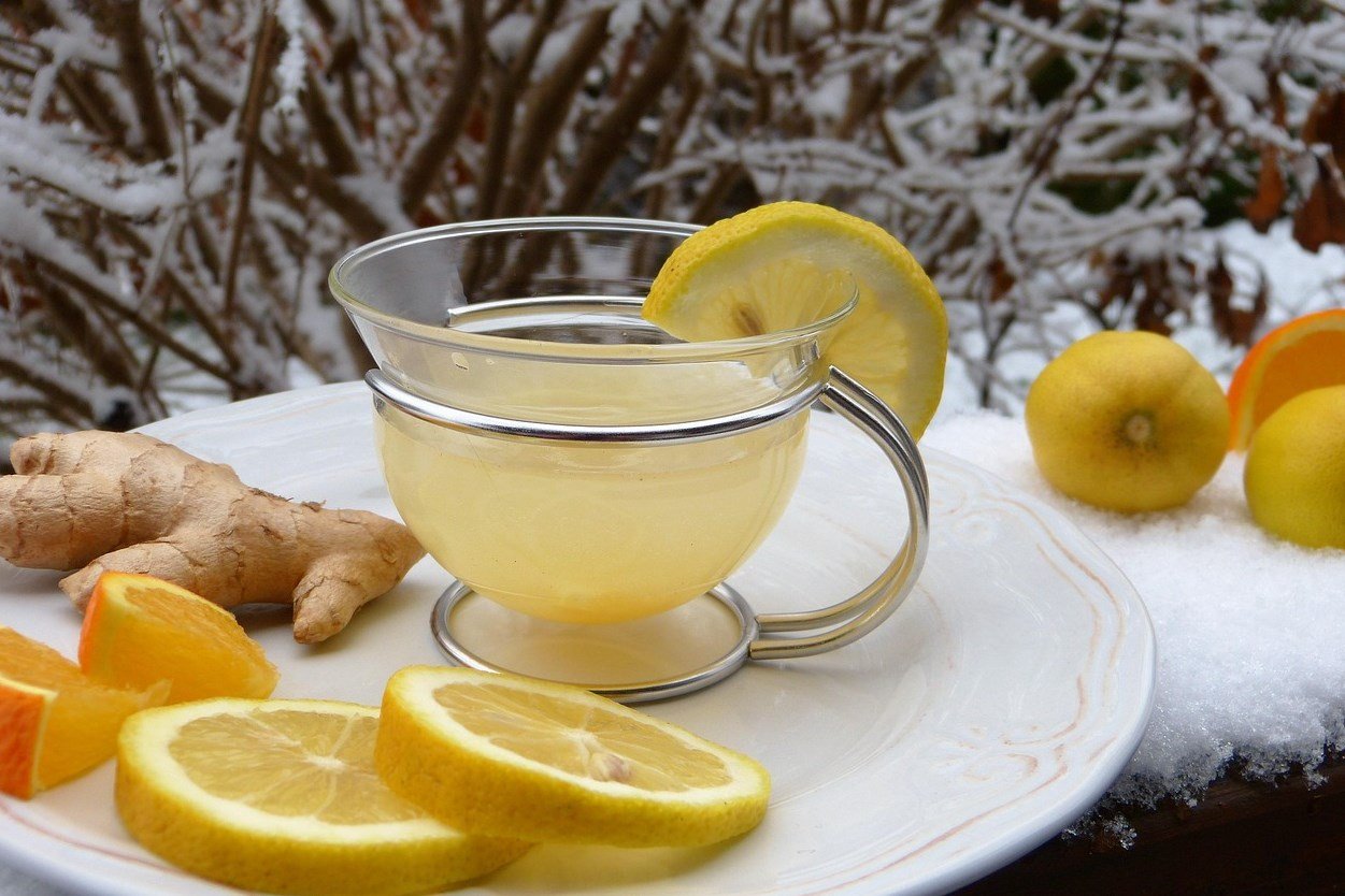 olvasás, gyömbér, citrom, tea, könyv mellé