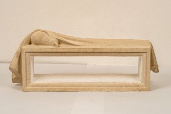 A hiány térben való felmutatása