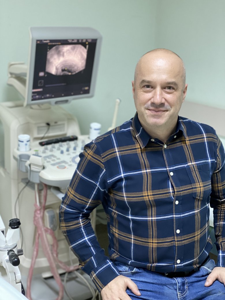 Hompoth György, a Csíkszeredai Megyei Sürgősségi Kórház szülész- nőgyógyász főorvosa •  Fotó: Hompoth György tulajdona
