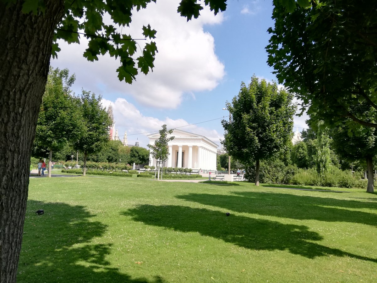A bécsiek, a városvezetők is szeretik a parkokat •  Fotó: Antal Erika