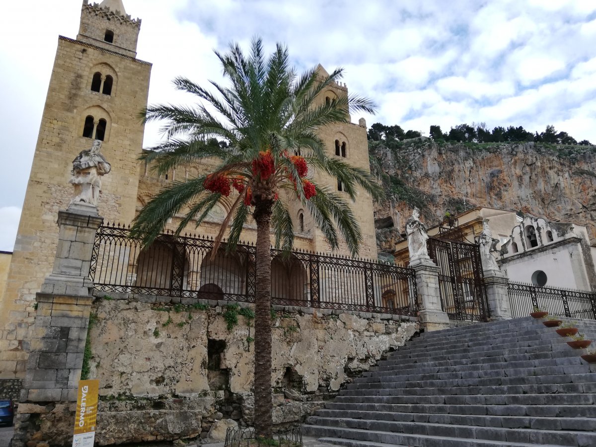 Cefalù 13. századi katedrálisa •  Fotó: Antal Erika