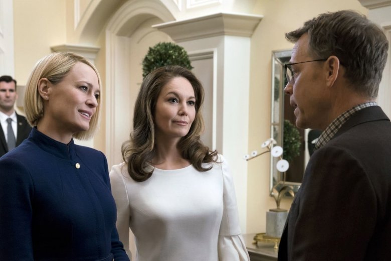 Az utolsó évadra behozott nagy nevek sem mentik meg a sorozatot •  Fotó: Netflix