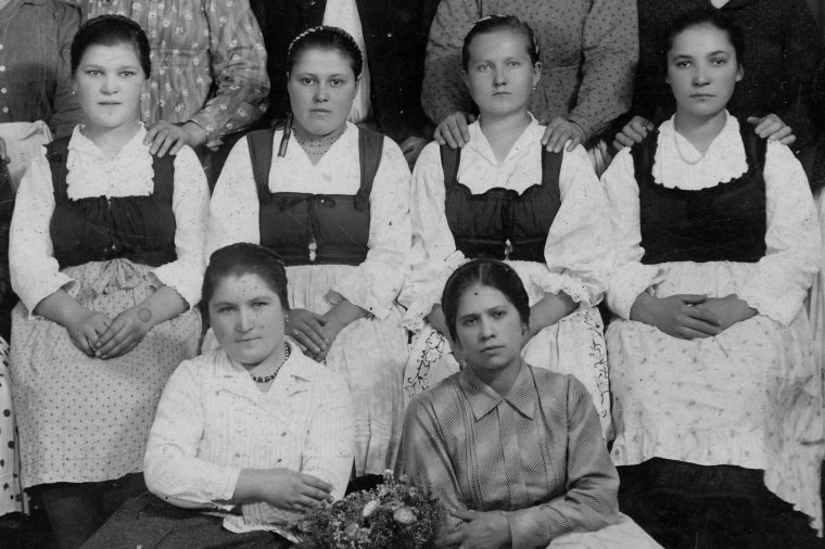 Nem volt cifra élet. Asszonynak lenni a 20. század elején