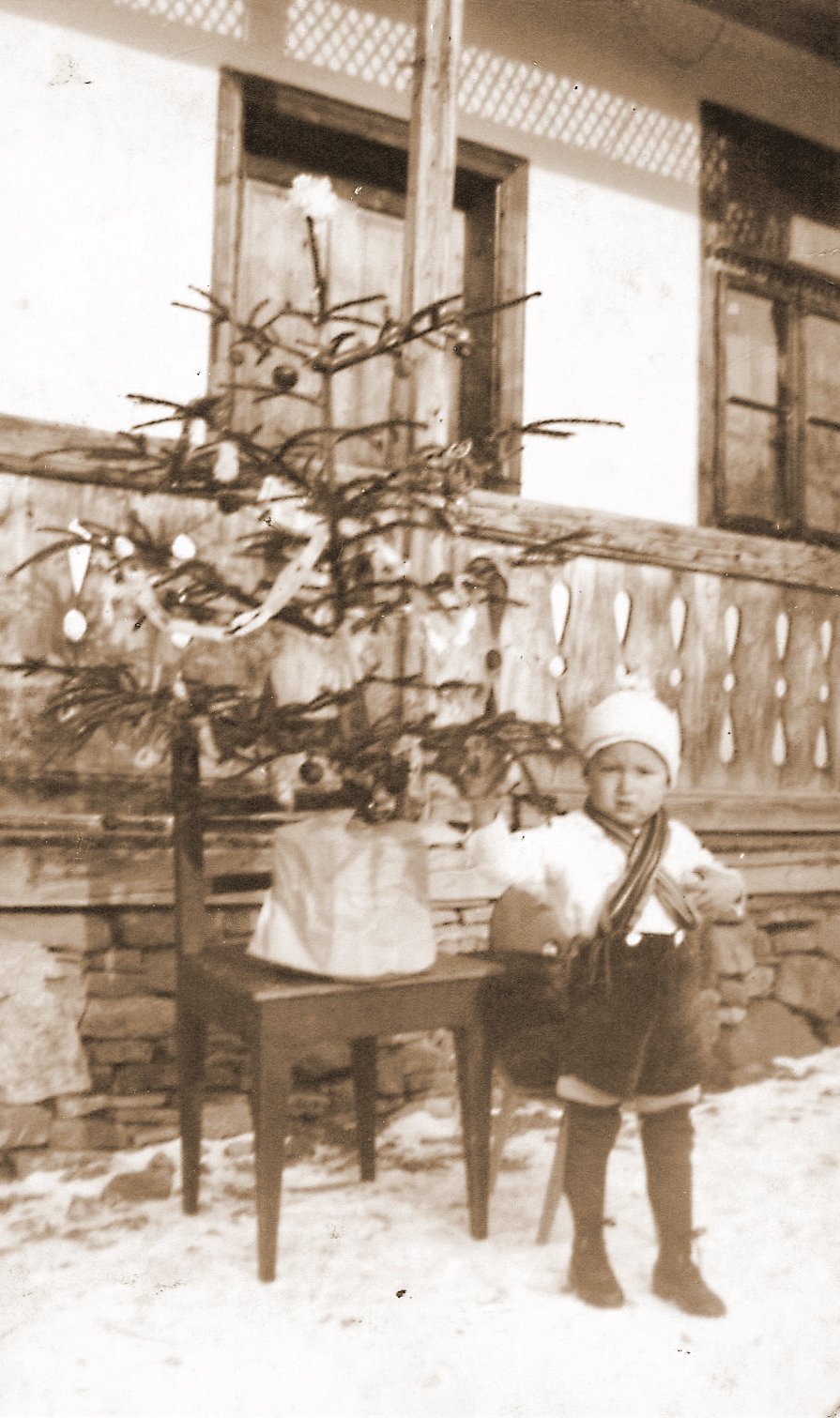 Adorján Lajoska Csíkmenaságról, született 1935-ben 