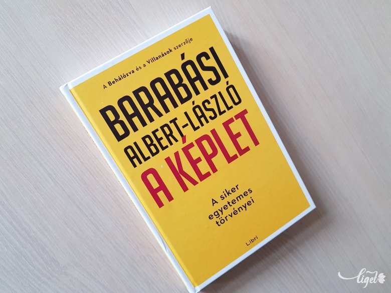 A magyar fordítás hamarabb megjelent, mint az eredeti, angol kiadás •  Fotó: Rédai Attila