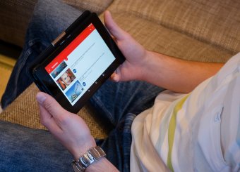 „Ha nagy leszek, influenszer leszek. Vagy inkább már most!” – Betekintés a YouTube bevételszerzési világába