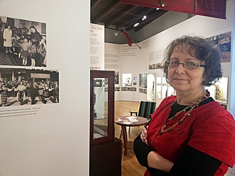 Daczó Katalin, a terem koncepciójának kitalálója •  Fotó: Péter Beáta