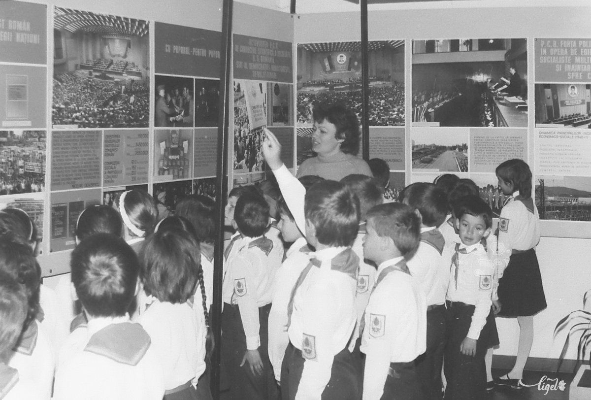 Megmutatnák a mai diákoknak, milyen is volt valójában a kommunizmus Romániában •  Fotó: Csíki Székely Múzeum