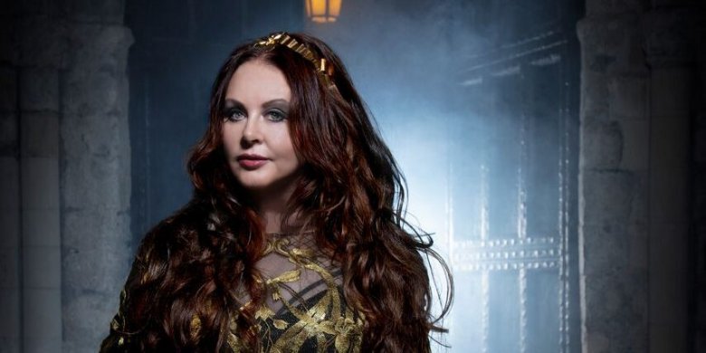 Az énekesnő gyerekkorától kezdve készült a show világába •  Fotó: Sarahbrightman.com