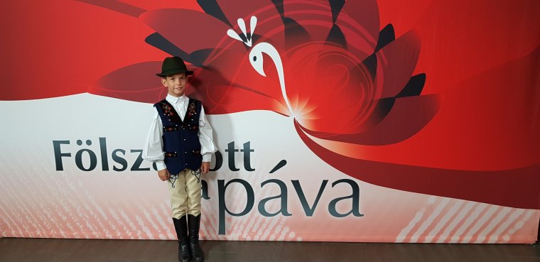 Pénteken újra Fölszállott a páva