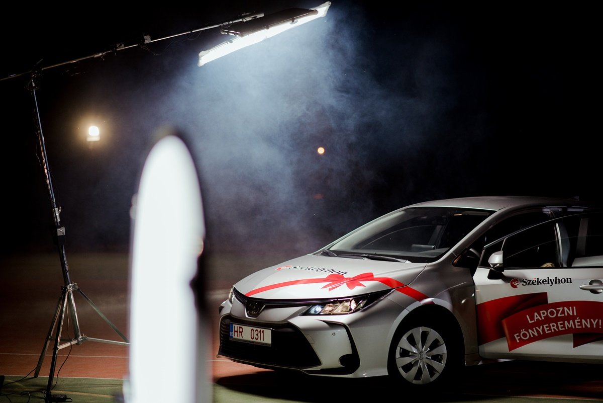 Reflektorfényben a Toyota Corolla •  Fotó: András Tamás