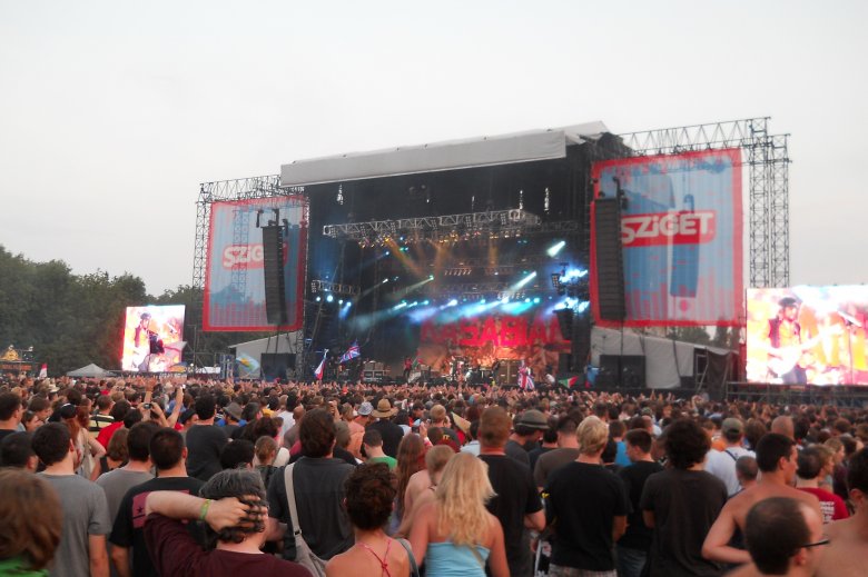 A Kasabian a Sziget Fesztiválon 2010-ben •  Fotó: Katona Zoltán / archív