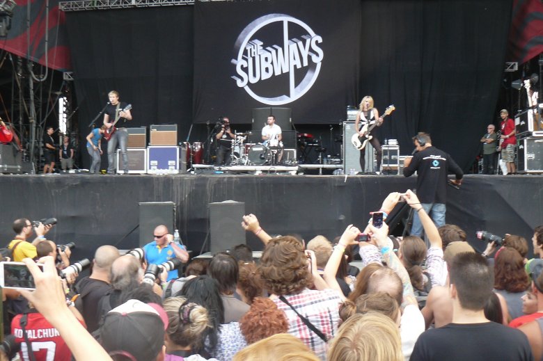 A Subways a 2012-es Sziget Fesztiválon •  Fotó: Katona Zoltán / archív