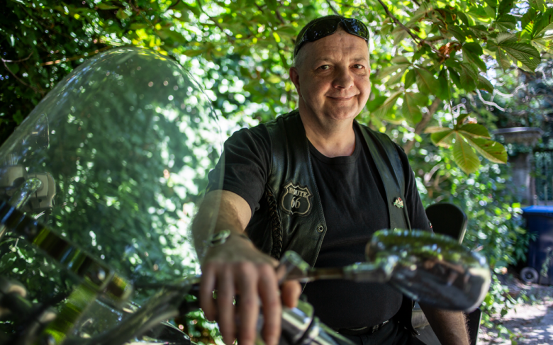 A motorozás mintegy harminc éve nagy szerelme 