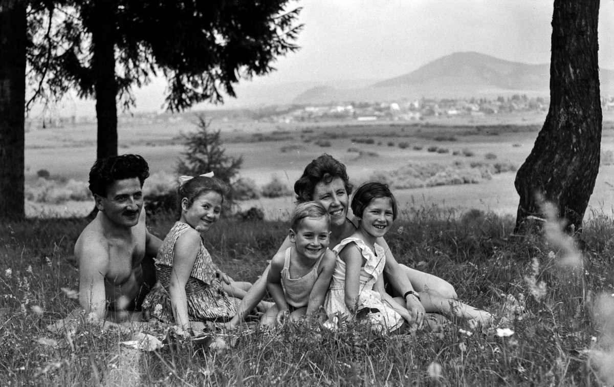 Szeredai-fürdő, 1961 •  Fotó: Szabó Miklós/Nagy Gyöngyvér archívuma