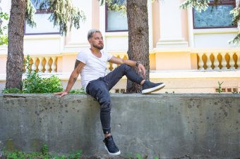 Gekkó-tetkó és cipőmánia: Barabás Árpád