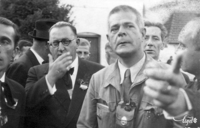 Rádiós tudósítóként Székelyföldön 1940-ben •  Fotó: Csanády György hagyatéka, a Haáz Rezső Múzeum tulajdona