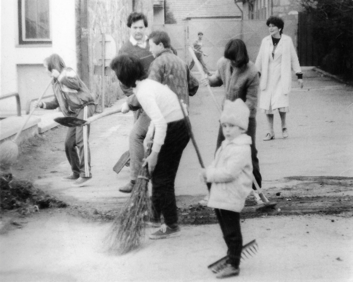 Szülők, gyerekek, tanárok fogtak össze •  Fotó: A József Attila Általános Iskola tulajdona