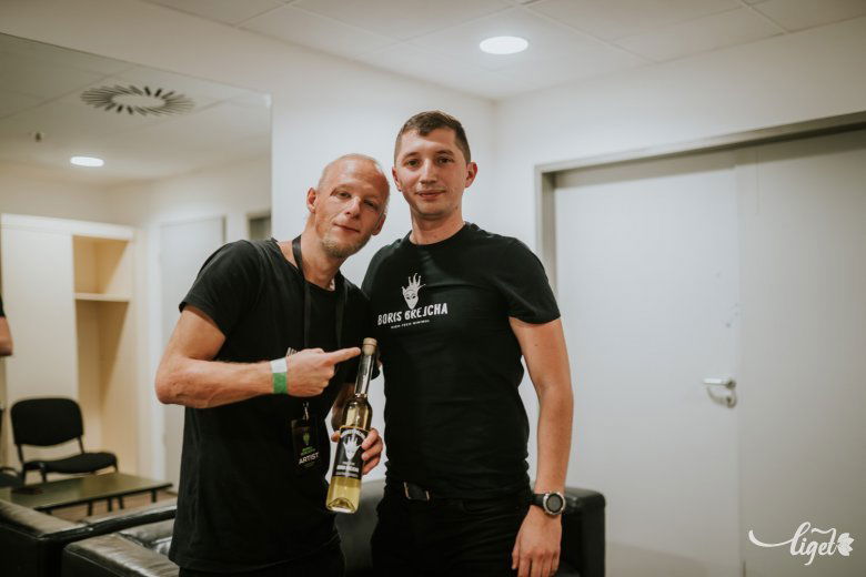 Boris Brejcha riporterünkkel, Szécsi Zsolttal Budapesten •  Fotó: Felix Hohagen