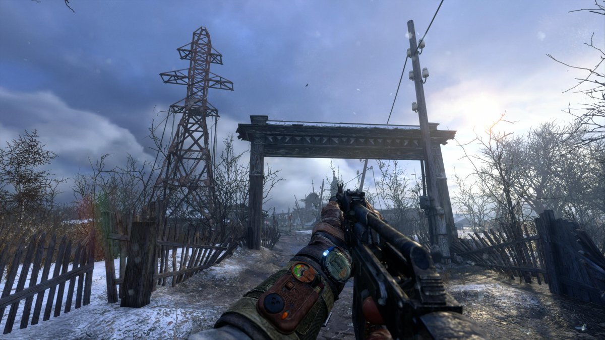 Ezek a villanyoszlopok és kerítések nálunk is a mindennapok részévé tartoznak, igaz már egyre kevesebb helyen •  Fotó: Metro Exodus/4A Games/Képernyőfotó