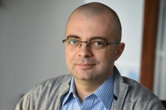 Győzedelmeskedjen a nevetés és az irodalom: Nagy Koppány Zsolt könyvbemutatói