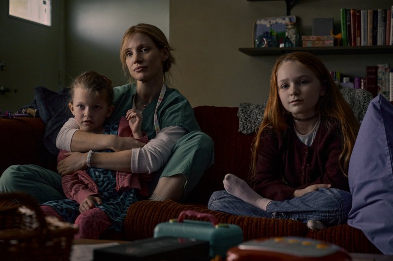 •  Fotó: The Good Nurse/Netflix