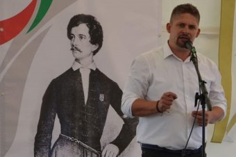 Tűz és víz: Petőfi és Arany barátsága