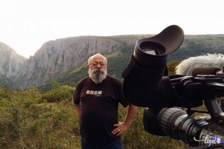 Kamerák előtt, a Legendárium dokumentumfilmjében •  Fotó: Gyöngyössy János Facebook-oldala
