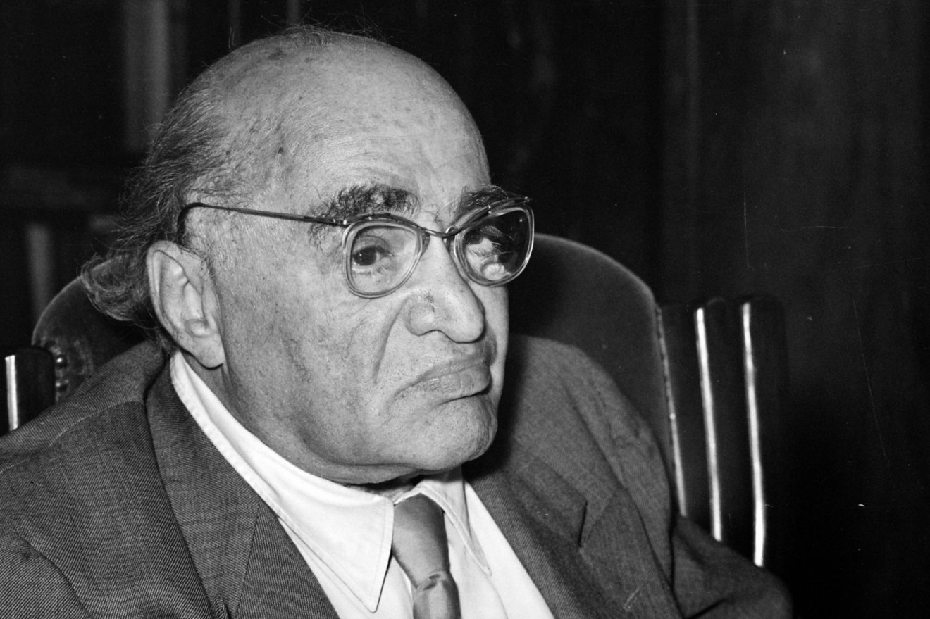 Otthonában, 1963-ban •  Fotó: Fortepan / Hunyady József