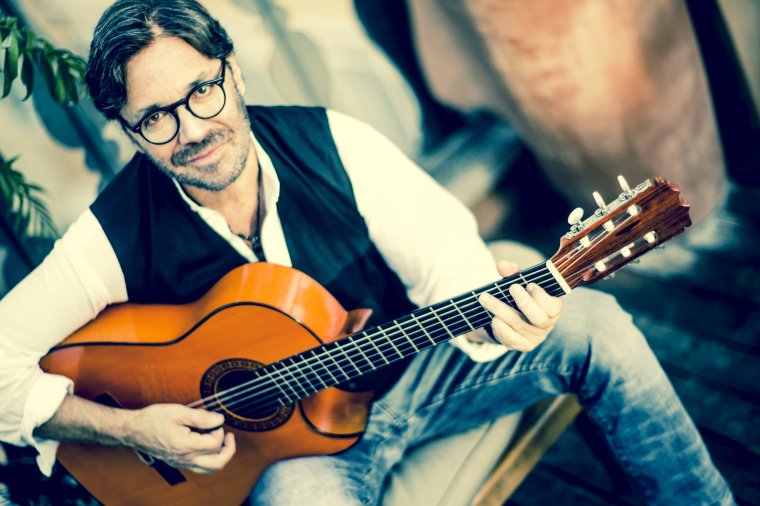 Jobban van az infarktuson átesett Al Di Meola, de lemondta az idei koncertjeit